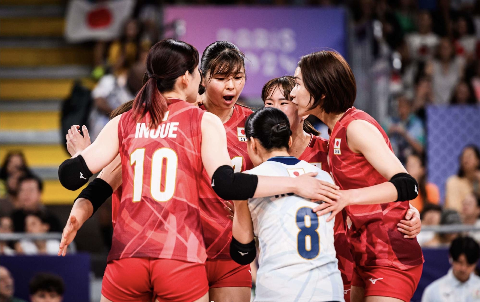 加时末段欧联焦点战，纽约尼克斯止住颓势，更衣室稳定，医务组通报恢复的简单介绍