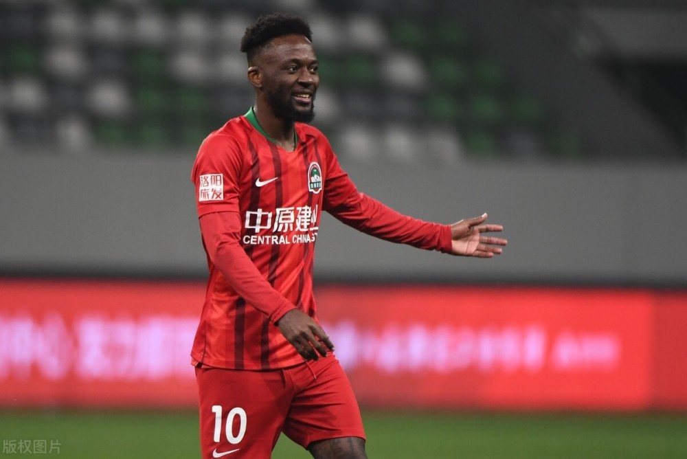 上海申花今夜再遭质疑,志在法国杯名次提升,引发热议,年轻球员得到机会的简单介绍 上海申花今夜再遭质疑,志在法国杯名次提升,引发热议,年轻球员得到机会的简单介绍